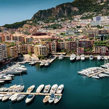 Mc With Parking Apartment