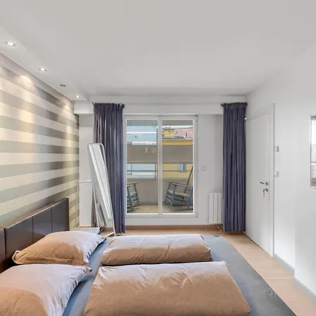 Mc With Parking Apartment *